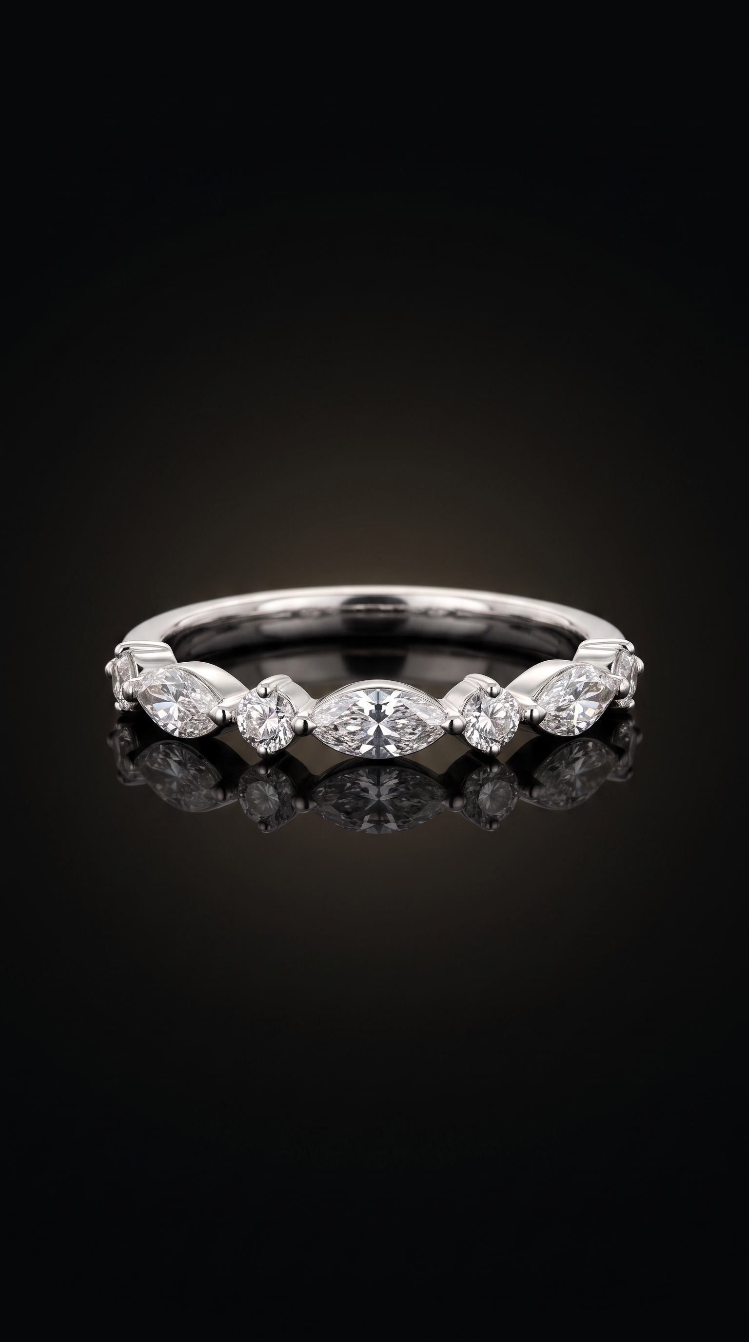 Horse eye ring